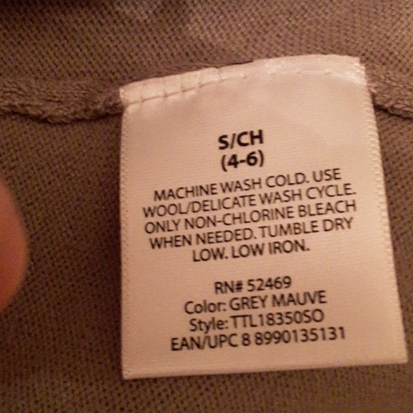 Sweater - Picture 3 of 3